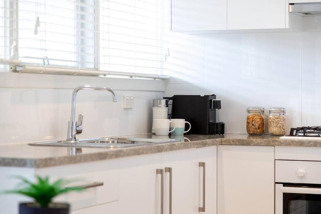 Modern Stylish Self-Contained Studio Apartment Burnside Εξωτερικό φωτογραφία